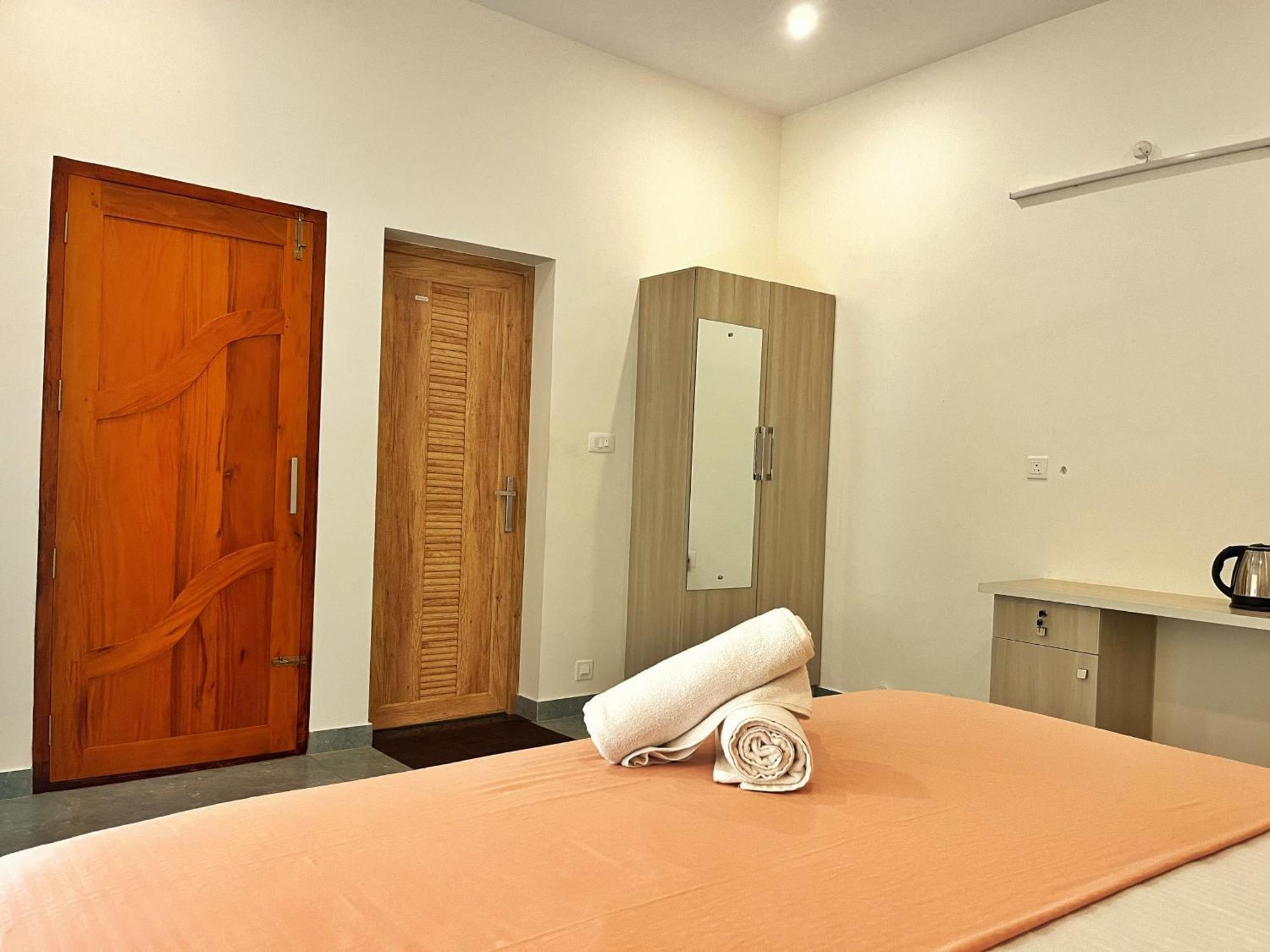 Bava Beach Resort & Retreat Center Varkala Kültér fotó