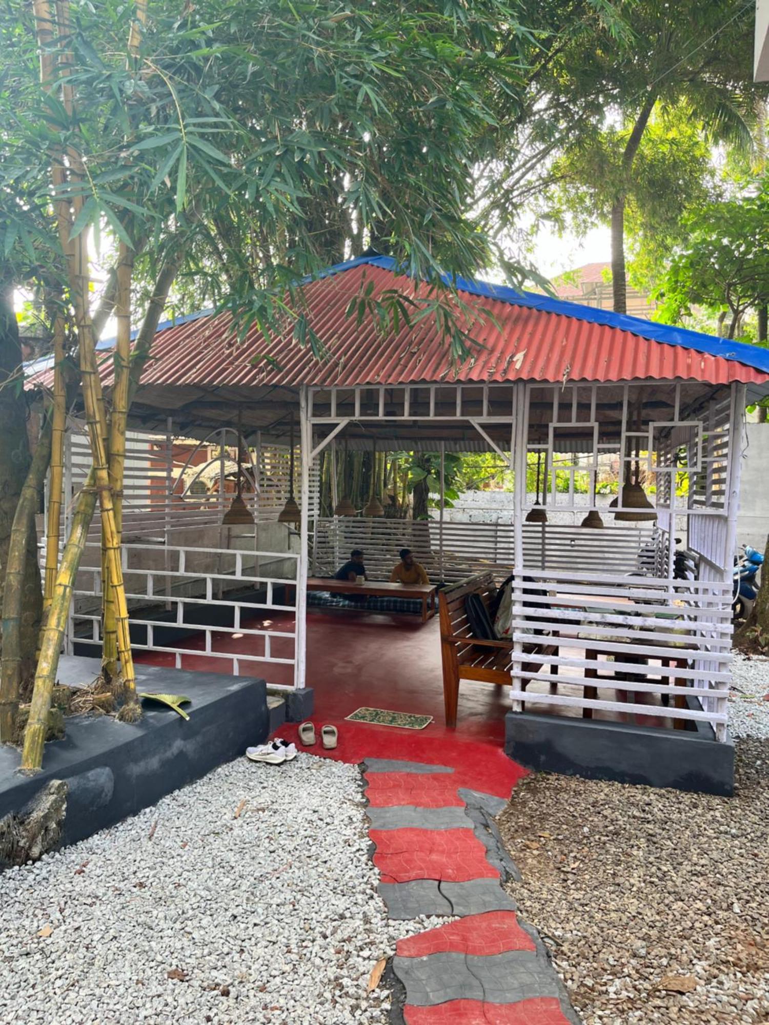 Bava Beach Resort & Retreat Center Varkala Kültér fotó