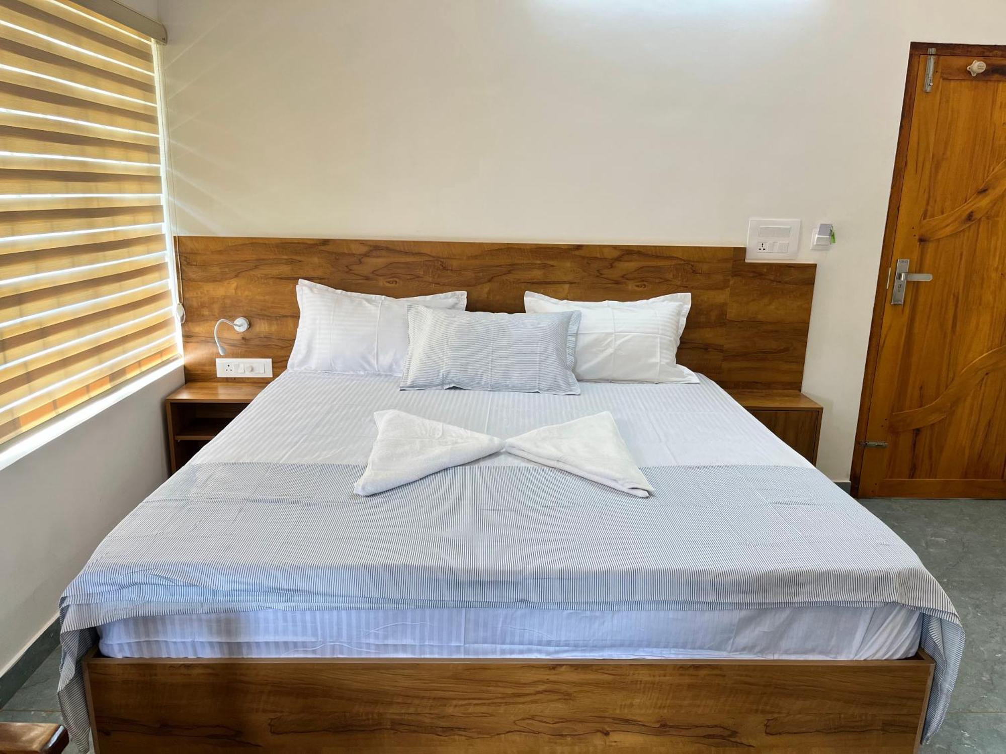 Bava Beach Resort & Retreat Center Varkala Kültér fotó